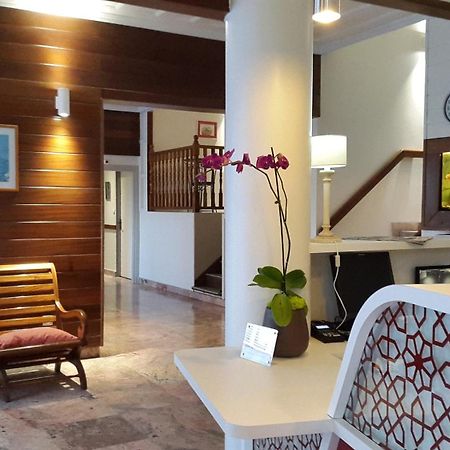 Hotel Austral Saint-Denis Ngoại thất bức ảnh