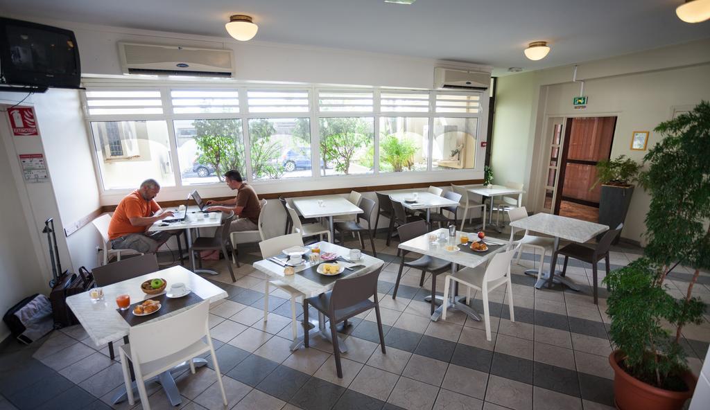 Hotel Austral By Exsel Saint-Denis Ngoại thất bức ảnh